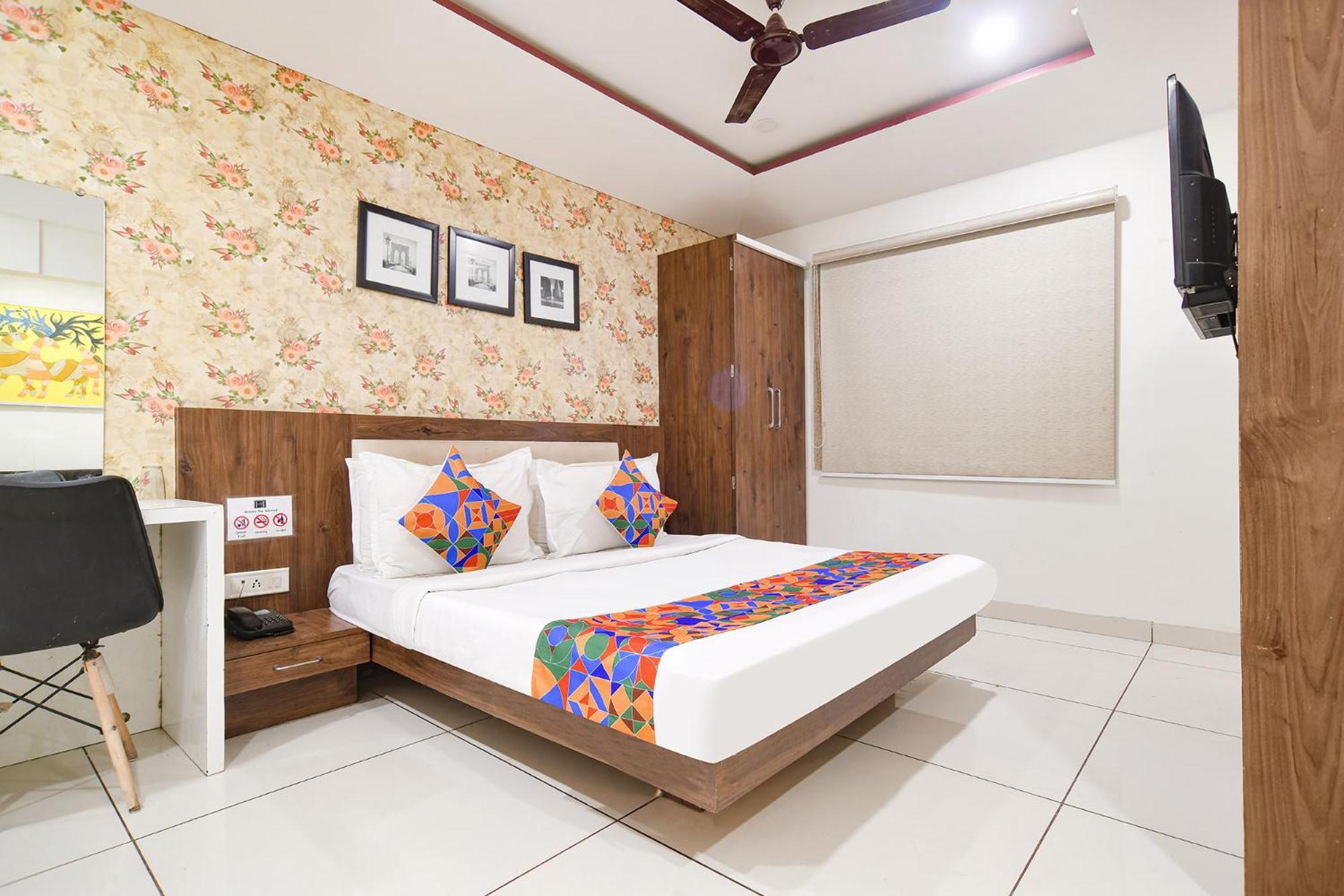 Fabhotel Shree Ram Palace インドール エクステリア 写真